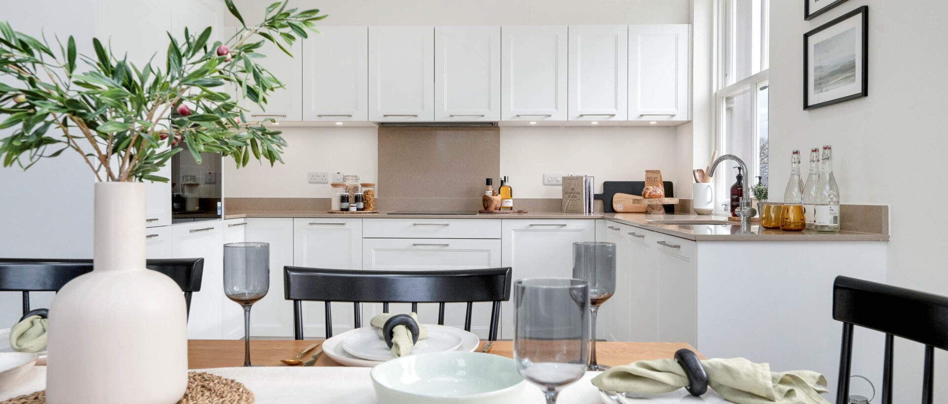 Plot 2 WEB PH 24